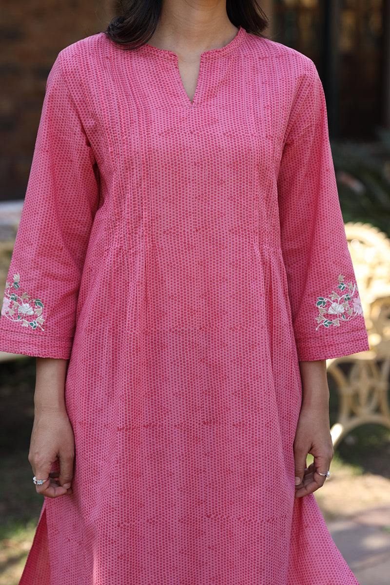 Embroidered Pink Kalidar Kurta